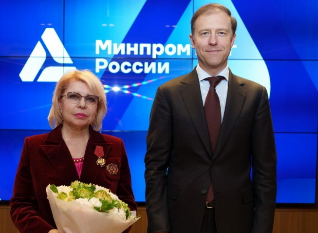 Елене Паниной вручен орден «За заслуги перед отечеством IV степени»